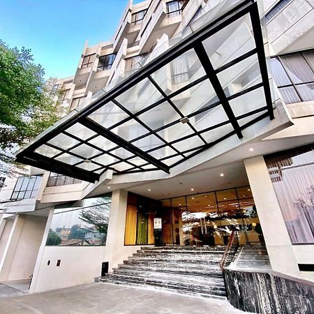 Rivoli Hotel Jakarta Buitenkant foto