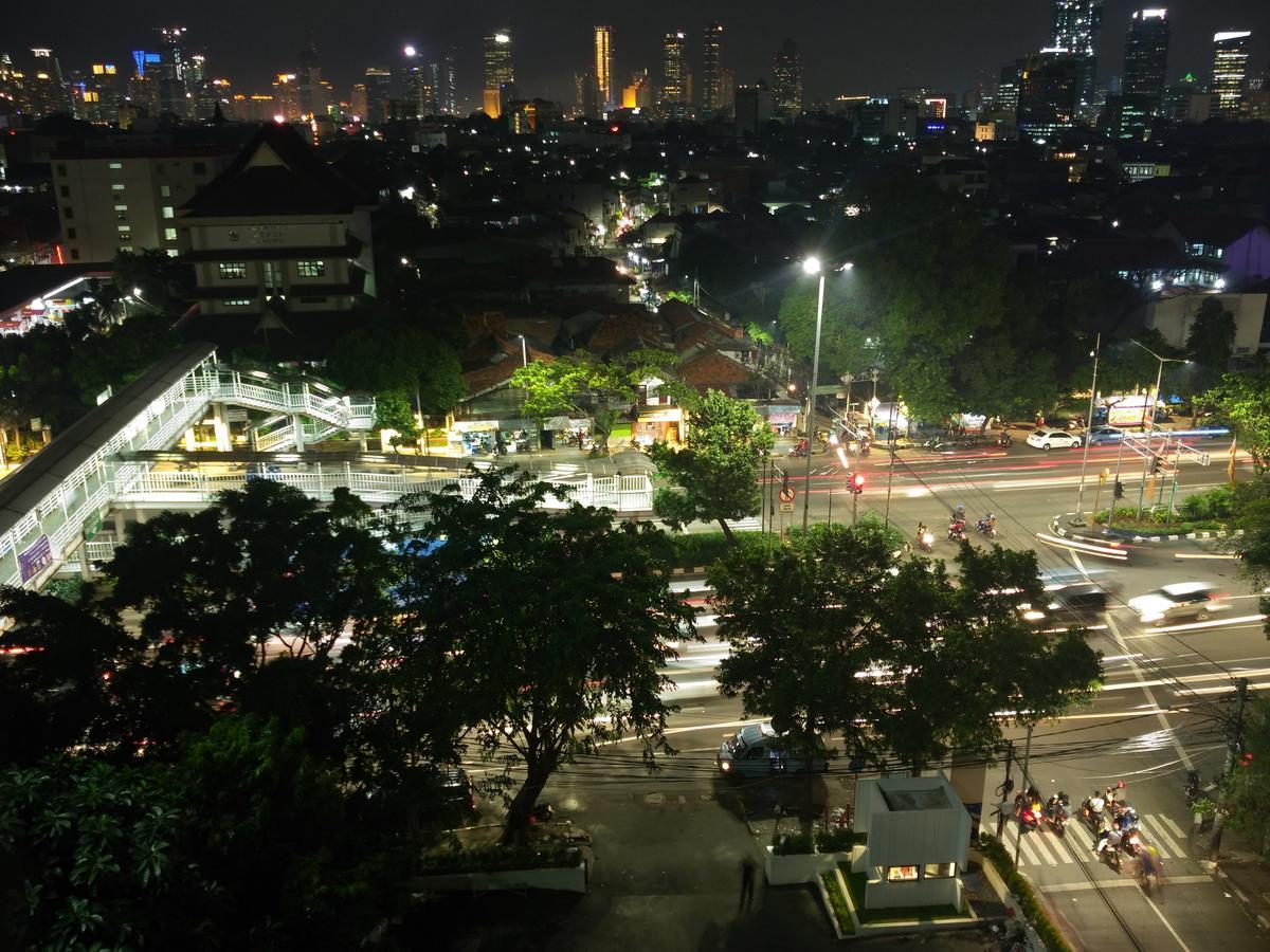 Rivoli Hotel Jakarta Buitenkant foto