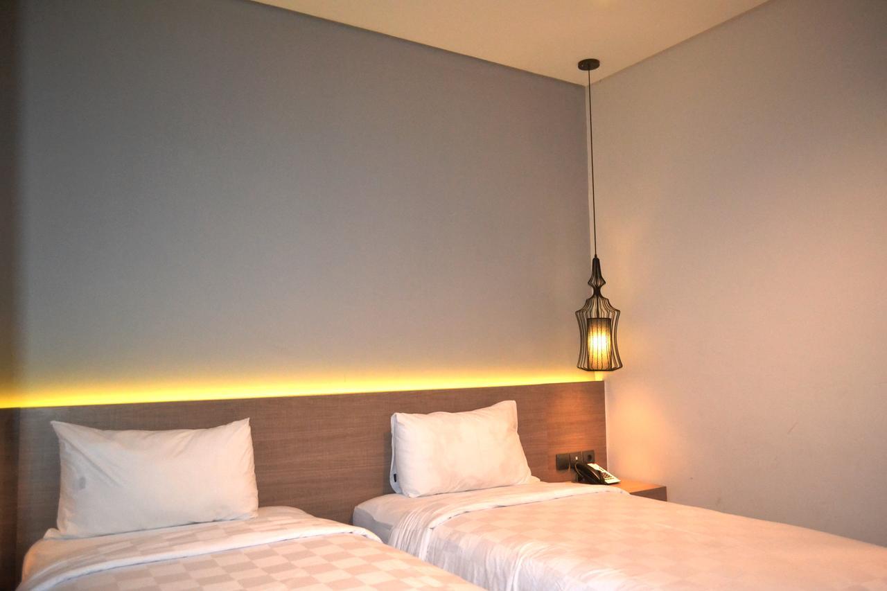 Rivoli Hotel Jakarta Buitenkant foto